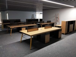 上海辦公家具定制，可根據(jù)不同崗位進行辦公桌椅設計